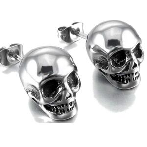 18k Pretty Poison Skull Solitaire Luxurious Gold Earrings